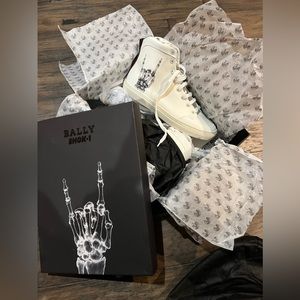 NWT! New Bally Hercules Shok 1 Funk white leather logo high top lace up!!